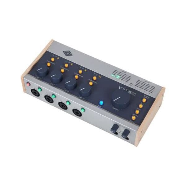 Universal Audio Interface de Áudio USB Volt 476P 4x4 24bits/192kHz com Pré-Amplificadores Vintage e Compressor 76