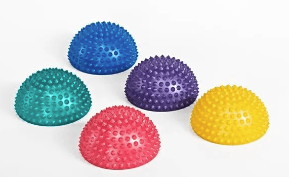 Meia bola com picos 18cm diametro