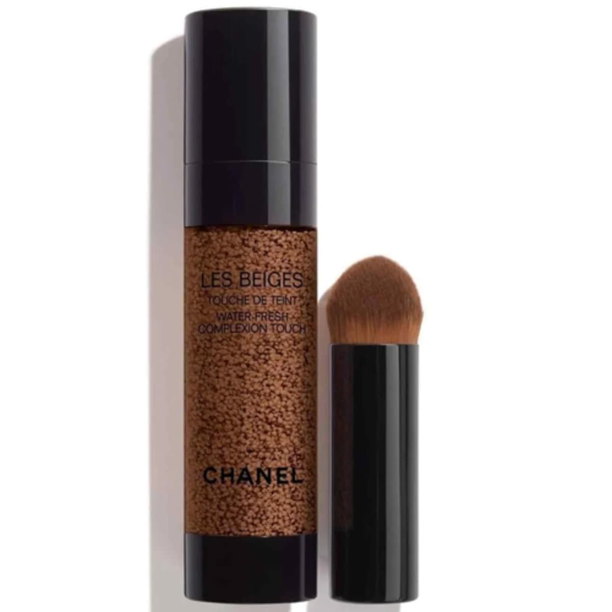 Chanel Les Beiges Water-fresh Complexion Touch Base Hidratante com Doseador Tom Bd121 20 ml