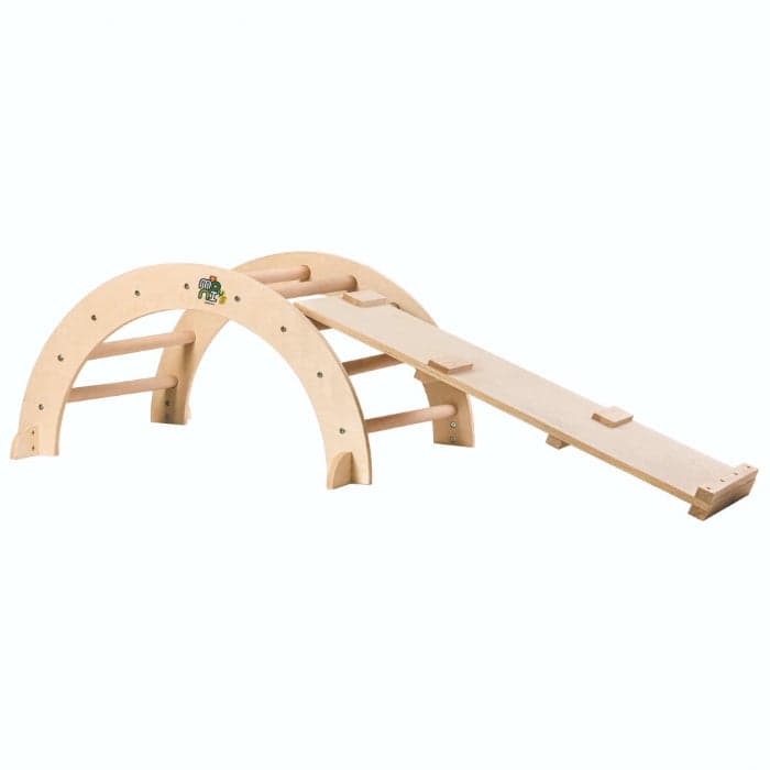 Arco de escalada com rampa Moni Pikler