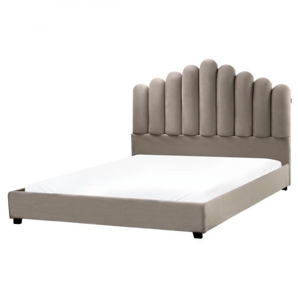 Beliani Cama de Casal em Veludo Taupe 160 x 200 Cabeceira em Concha Base Ripada