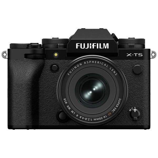 Fujifilm X-T5 Black + XF 16-50mm F2.8-48 R LM WR