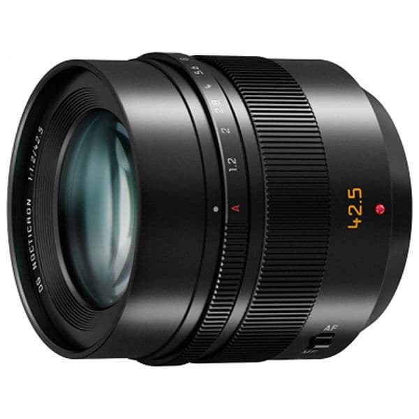 Objetiva Panasonic 42.5mm f/1.2 ASPH DG Nocticron OIS Preta