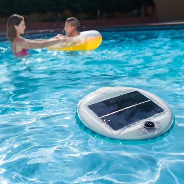 Intex Lâmpada LED Flutuante de Piscina Alimentada a Luz Solar - 92565