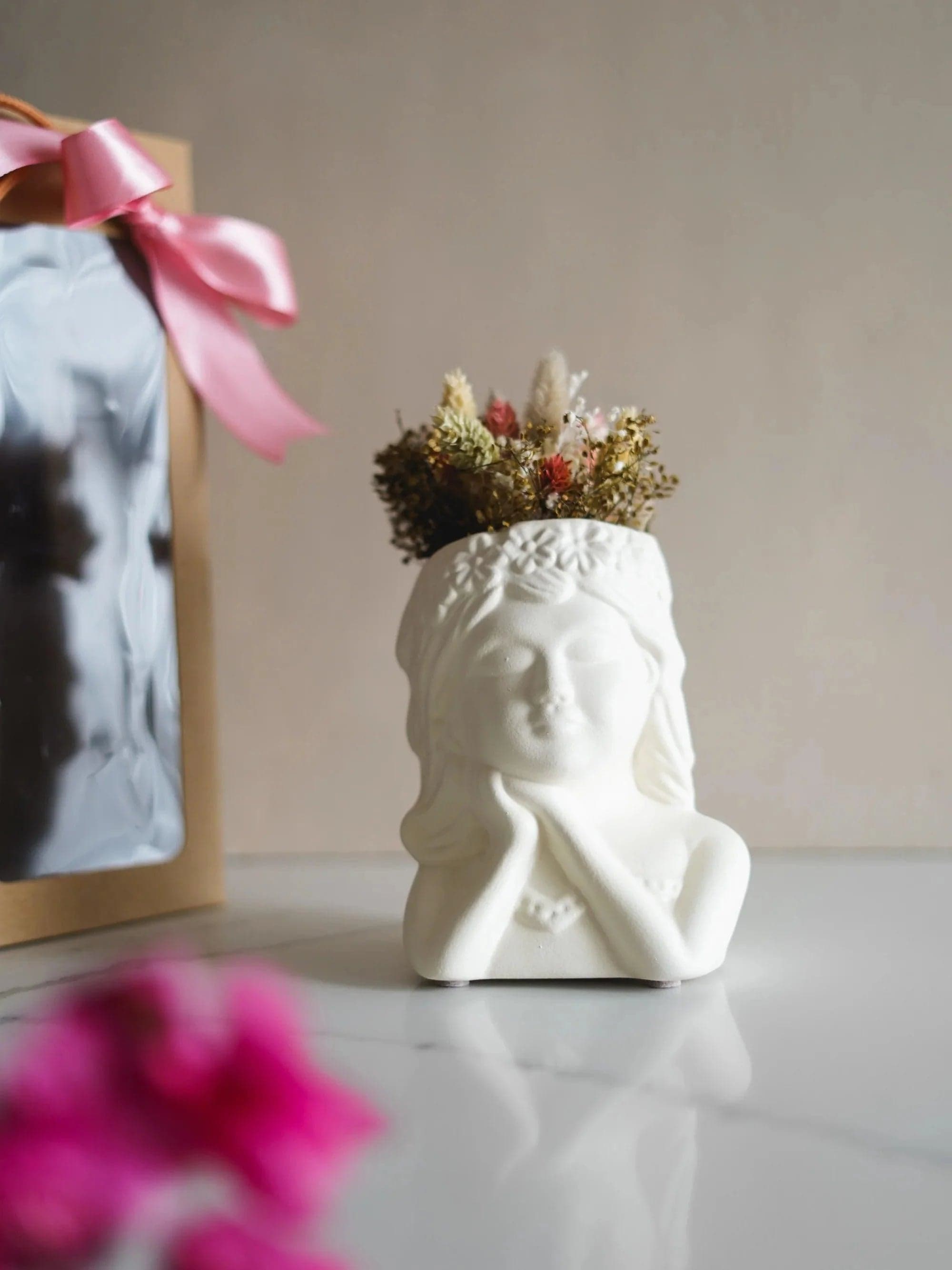 Ceramor Cerâmica Jarra Mini Anita com Flores