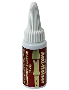 Oil for woodwind instruments