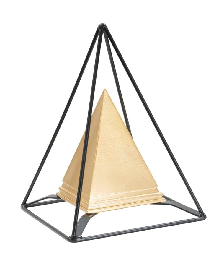 Pirâmide Dourado com Ferro Cm 15x15x21