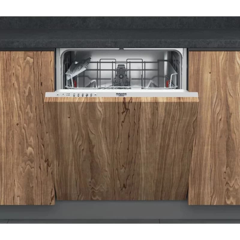 Máquina de Lavar Loiça Hotpoint HI 3010 13 Conjuntos Classe F