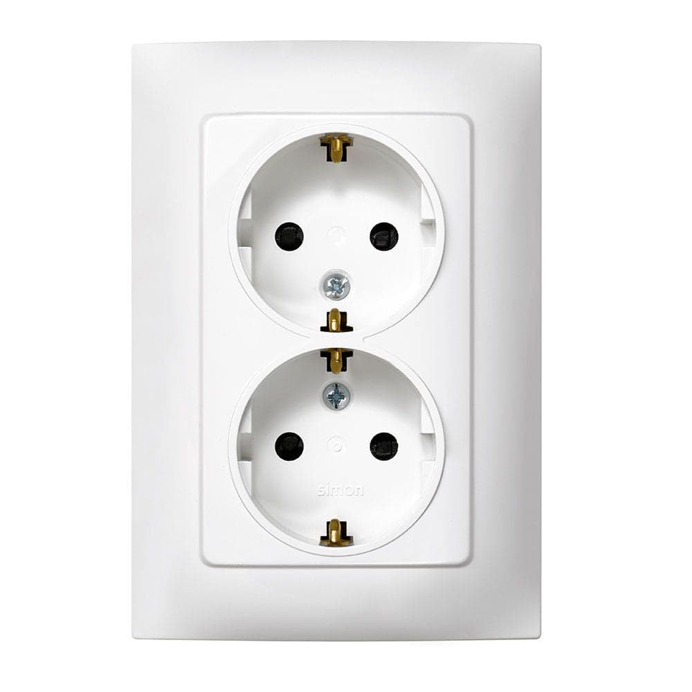 Simon Tomada Dupla 2P+T 16A 230V Branca com Quadro