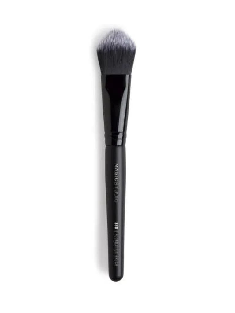 Magic Studio Foundation Brush