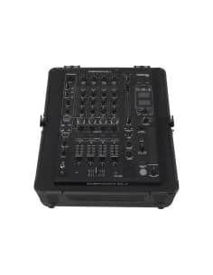 UDG Ultimate Pick Foam Flight Case Multi Format M Black