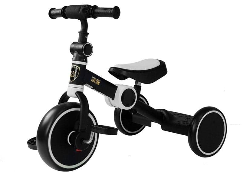 Triciclo dobrável com pedais preto e branco