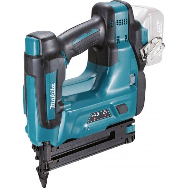 Makita Pregadora a bateria 18V 1,2mm DBN500Z