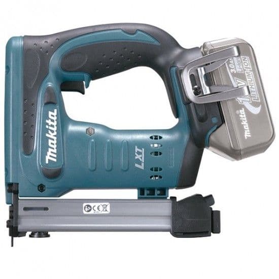 Makita Agrafador a bateria 18V 10-22 mm DST221Z