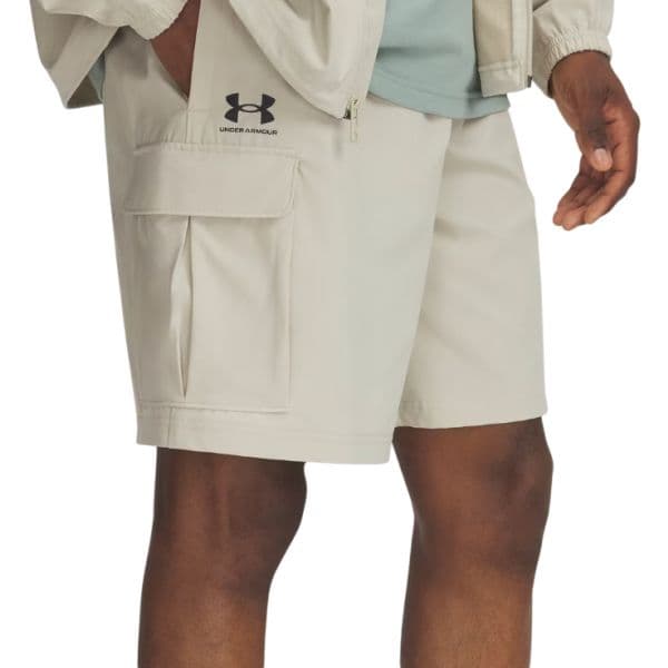 Under Armour Calções Ua Vibe Woven Cargo Short 1386560-289 S Castanho