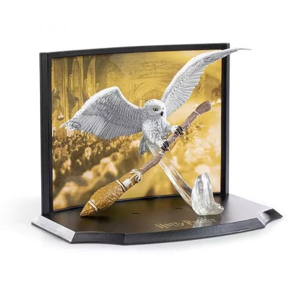 Noble Collection Toyllectible Treasures Harry Potter Hedwig Figure