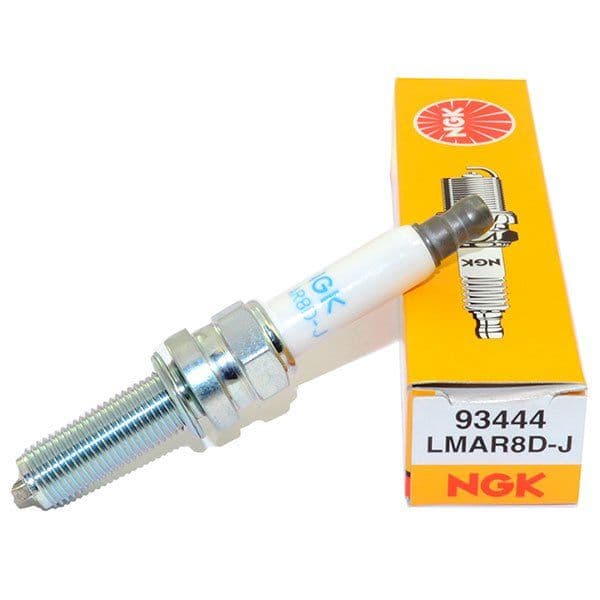 VELA NGK LMAR8D-J