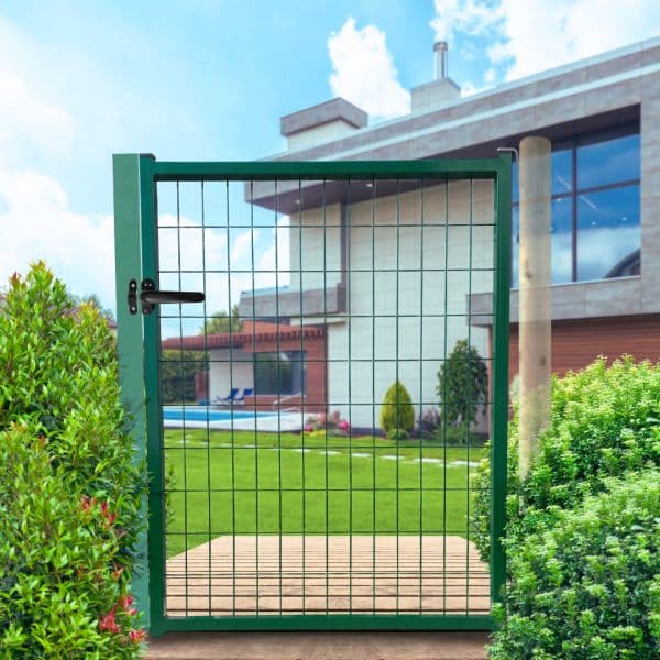 Porta Brico Hagro'Fence 0,80MTX1,5MT Branca C/ Acessórios