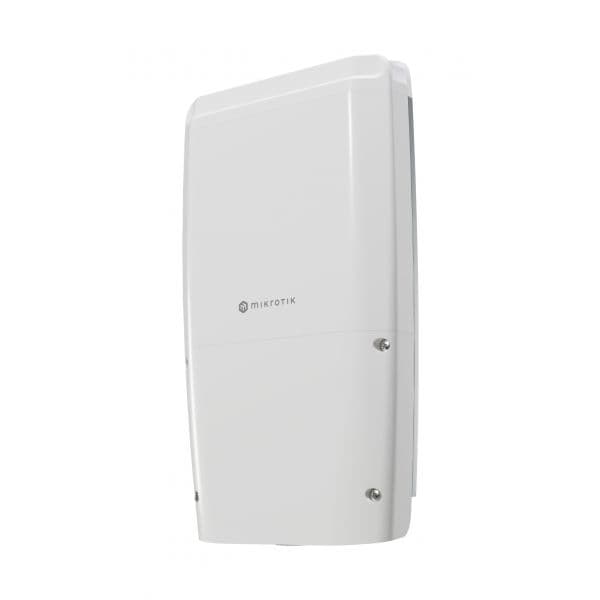 MikroTik Switch 5 Portas CRS305-1G-4S+OUT
