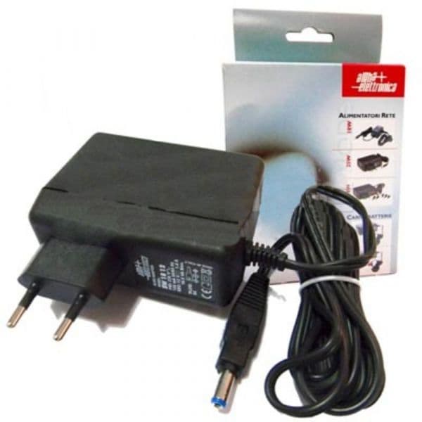 Alpha Elettronica Alimentador 220VAC - 12VDC 700MA