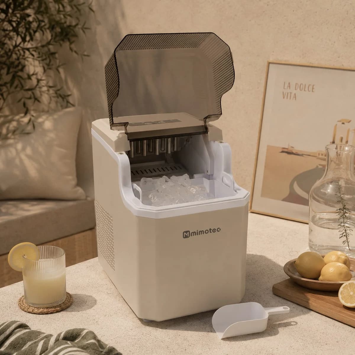 Máquina de fazer gelo White de até 12 kg/24 h com depósito de 1,5 L.