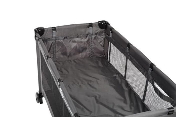 Segunda camada (fundo suspenso) para berço de viagem Koot Petite&Mars