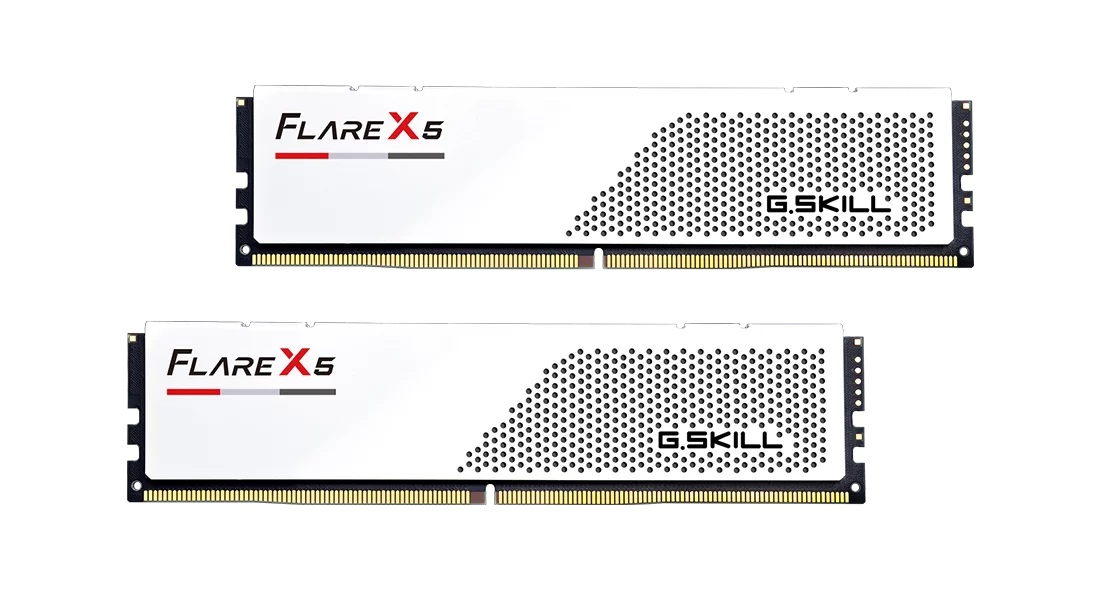 Memória RAM Corsair Dimm 64GB DDR4-3200 Quad-kit Branco, CMH64GX4M4E32 - CMH64GX4M4E3200C16W