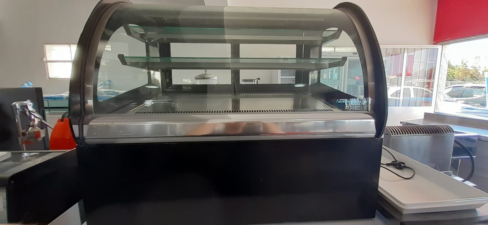 Vitrine refrigerada de balcão