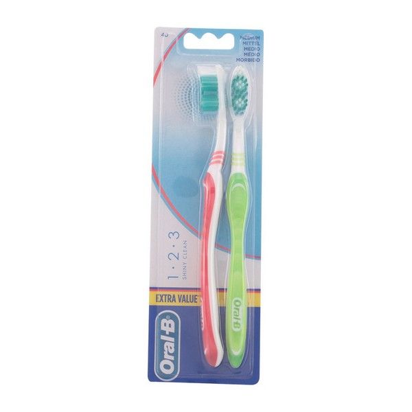 Oral-B Shiny Clean Escova de Dentes Médio 2 Unidades