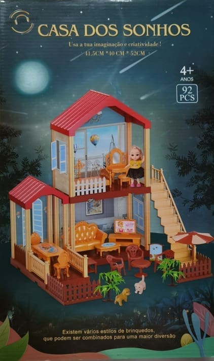 Casa dos Sonhos com Boneca e Mobília 4+