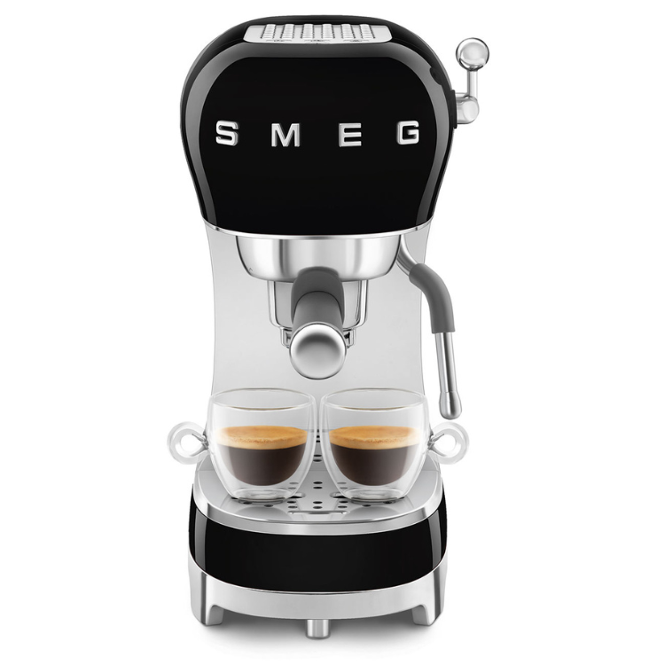 Máquina de Café Espresso Manual Smeg ECF02 Preto
