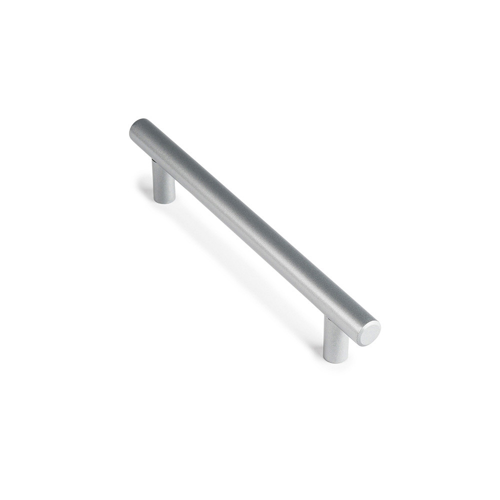 Blíster com 4 puxadores para móveis tipo asa. fabricado em inox e acabamento alumínio. mod. 891h entre pontos 128mm