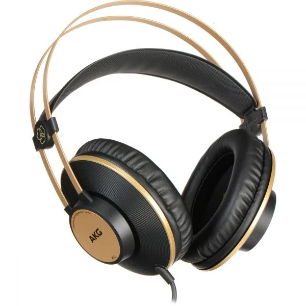 AKG Auscultadores K92